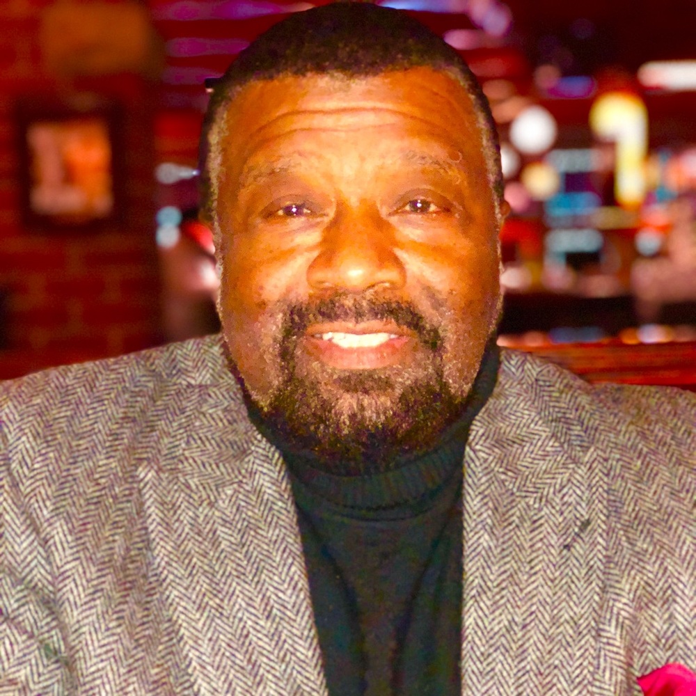 Meet your Posher, Robert